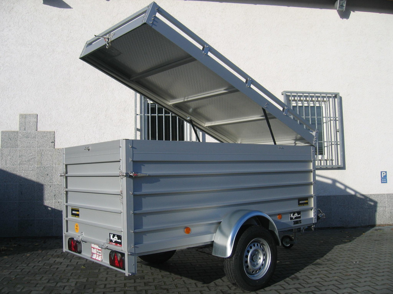 PKW Anhänger Koch Aluline 4.13 Deckel 250x125x95cm (S) 1300kg 100 km/H Aktion 2022 - مقطورة صندوق مغلق: صورة 3 PKW Anhänger Koch Aluline 4.13 Deckel 250x125x95cm (S) 1300kg 100 km/H Aktion 2022 - مقطورة صندوق مغلق: صورة 3