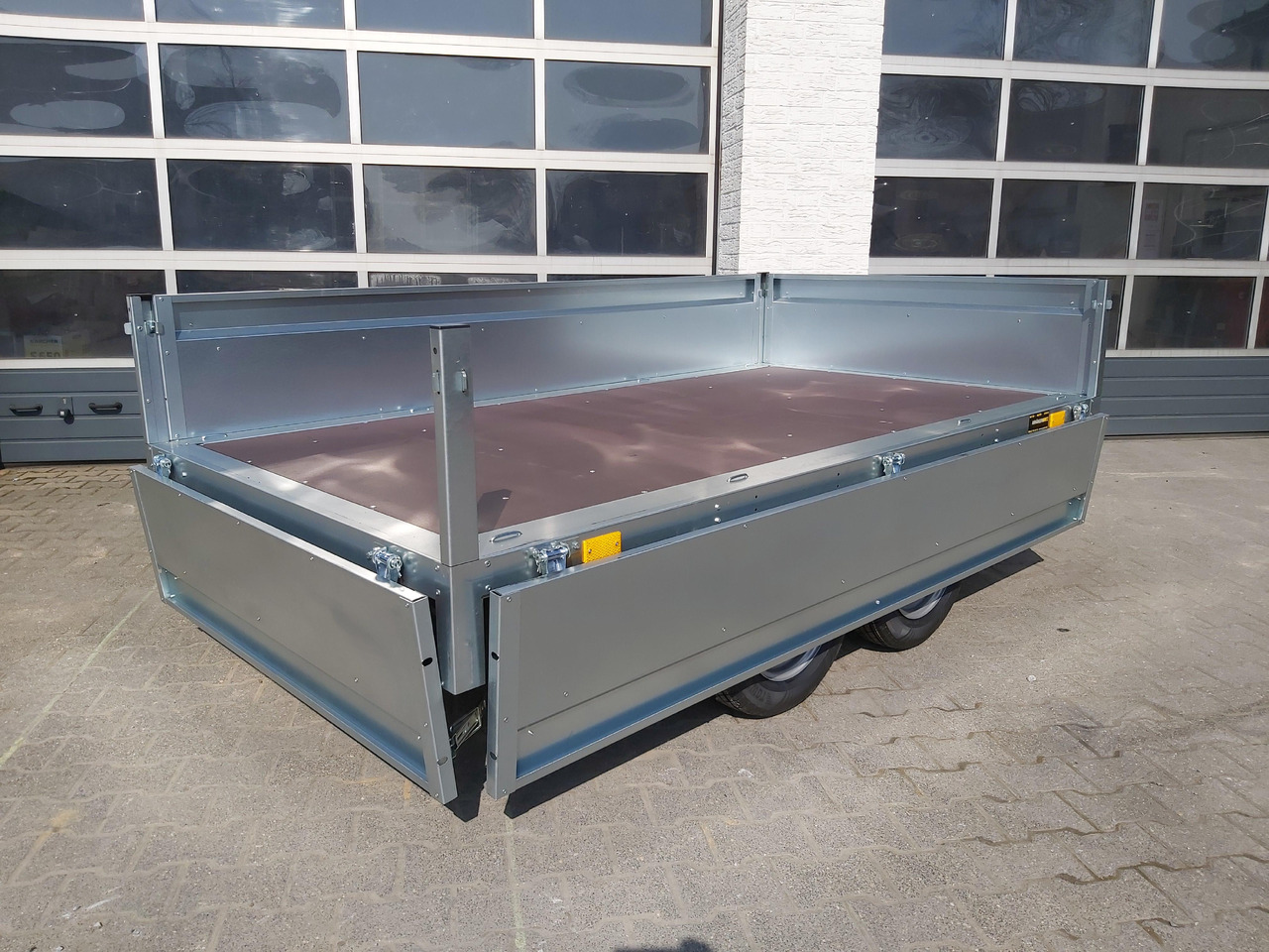 Pritschenanhänger Trailstar Nordica N13 - 263 2 kps 263x144x40cm Tandem (S) 1300kg - مقطورات مسطحة: صورة 2 Pritschenanhänger Trailstar Nordica N13 - 263 2 kps 263x144x40cm Tandem (S) 1300kg - مقطورات مسطحة: صورة 2