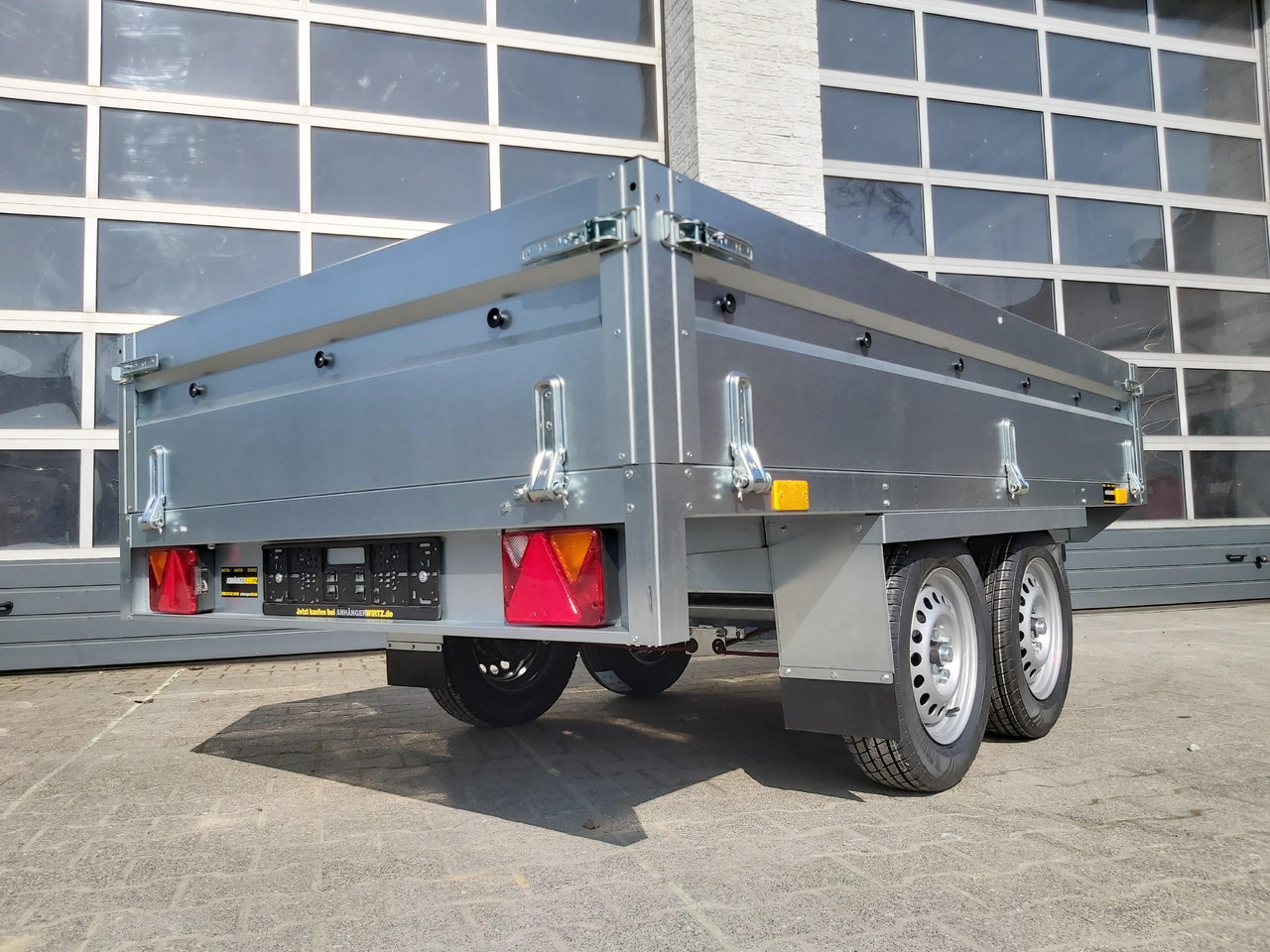 Pritschenanhänger Trailstar Nordica N13 - 263 2 kps 263x144x40cm Tandem (S) 1300kg - مقطورات مسطحة: صورة 3 Pritschenanhänger Trailstar Nordica N13 - 263 2 kps 263x144x40cm Tandem (S) 1300kg - مقطورات مسطحة: صورة 3