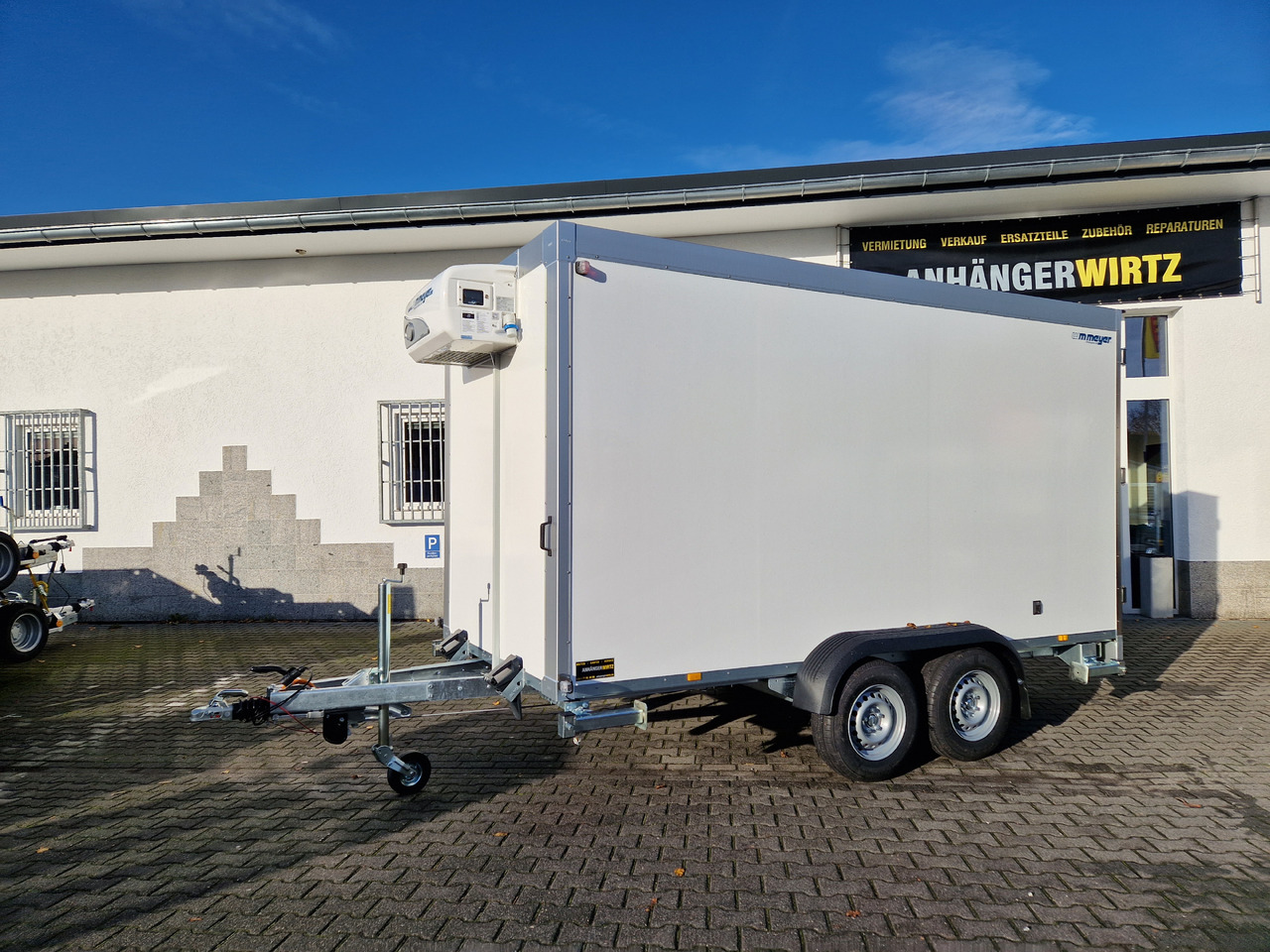 Tiefkühlanhänger AZK 3540/180 Govi Kälteaggregat -18 100/100 386x170x200cm (L) 3500kg Modell 2024 - مقطورة فريزر: صورة 2 Tiefkühlanhänger AZK 3540/180 Govi Kälteaggregat -18 100/100 386x170x200cm (L) 3500kg Modell 2024 - مقطورة فريزر: صورة 2