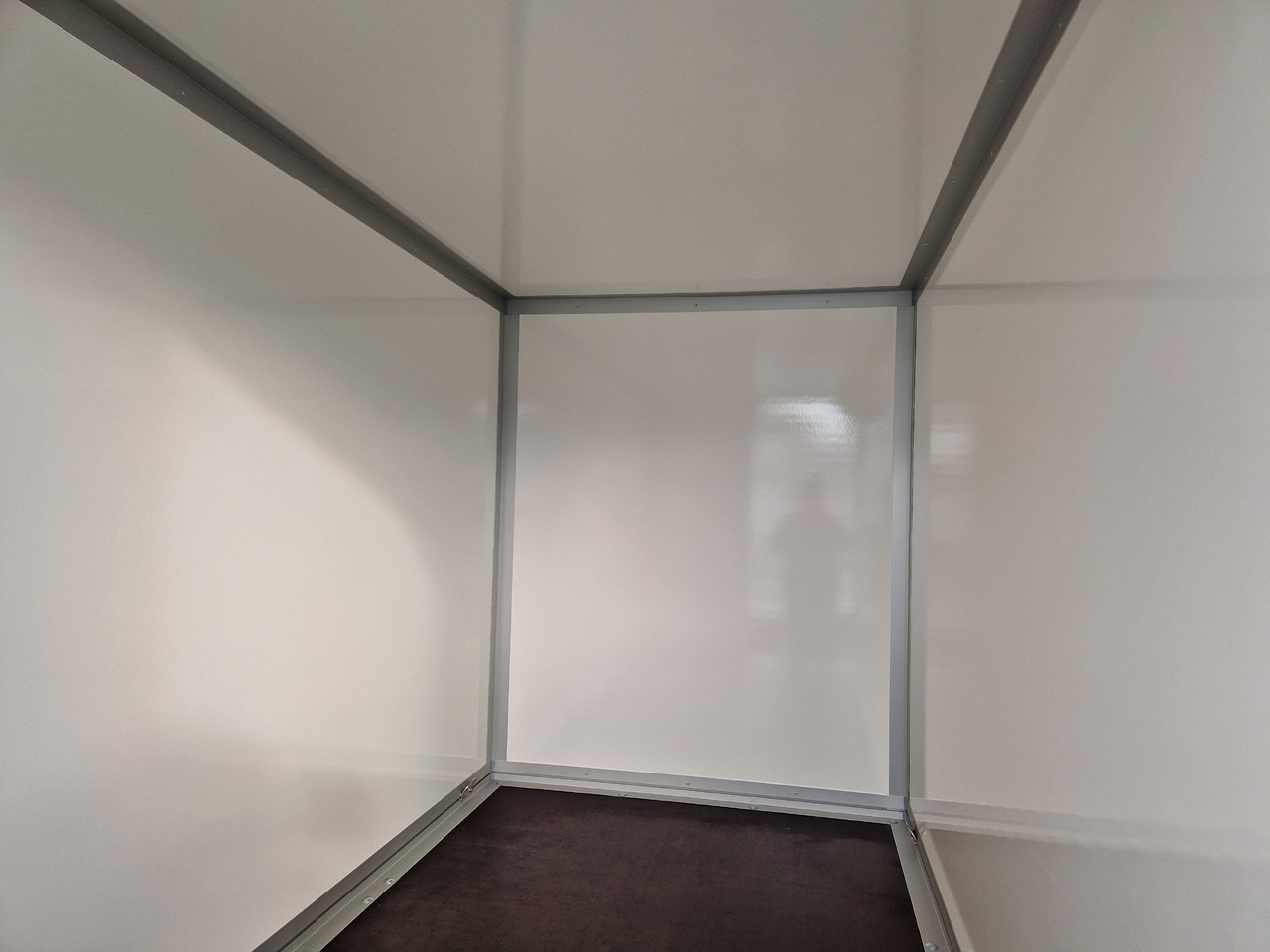 مقطورة صندوق مغلق WM Meyer Koffer AZ 2030/151 S30 301x151x185cm (M) 2000kg Modell 2024: صورة 16