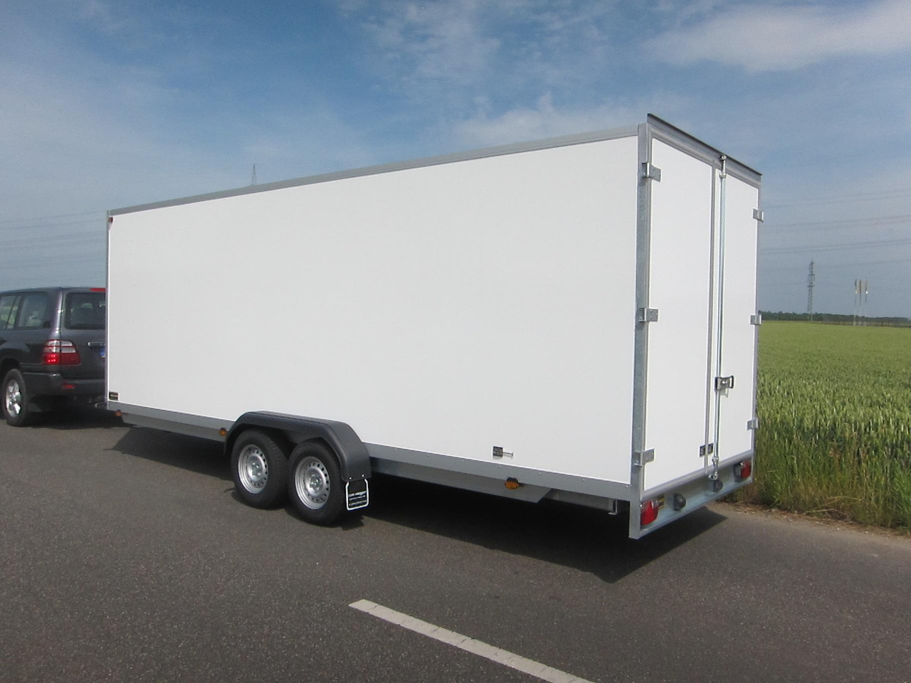 WM Meyer Kofferanhänger AZ 3560/200 S40 601x200x205cm 3500kg preorder Aktion - مقطورة صندوق مغلق: صورة 4 WM Meyer Kofferanhänger AZ 3560/200 S40 601x200x205cm 3500kg preorder Aktion - مقطورة صندوق مغلق: صورة 4