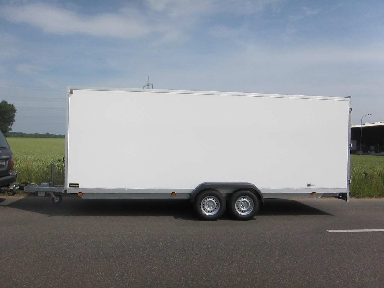 WM Meyer Kofferanhänger AZ 3560/200 S40 601x200x205cm 3500kg preorder Aktion - مقطورة صندوق مغلق: صورة 3 WM Meyer Kofferanhänger AZ 3560/200 S40 601x200x205cm 3500kg preorder Aktion - مقطورة صندوق مغلق: صورة 3