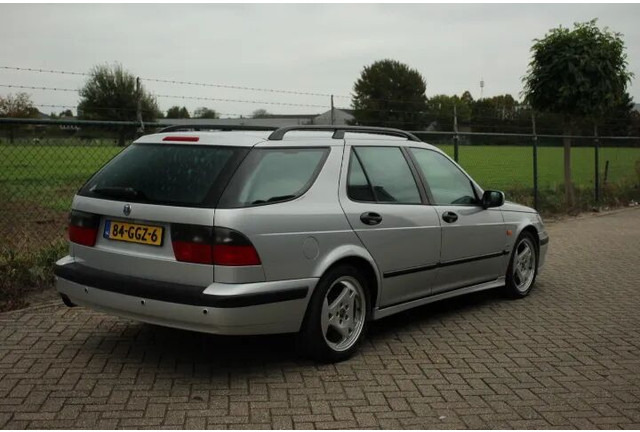 Saab 9-5 Estate 2.3 TURBO S Aero - سيارة: صورة 5 Saab 9-5 Estate 2.3 TURBO S Aero - سيارة: صورة 5