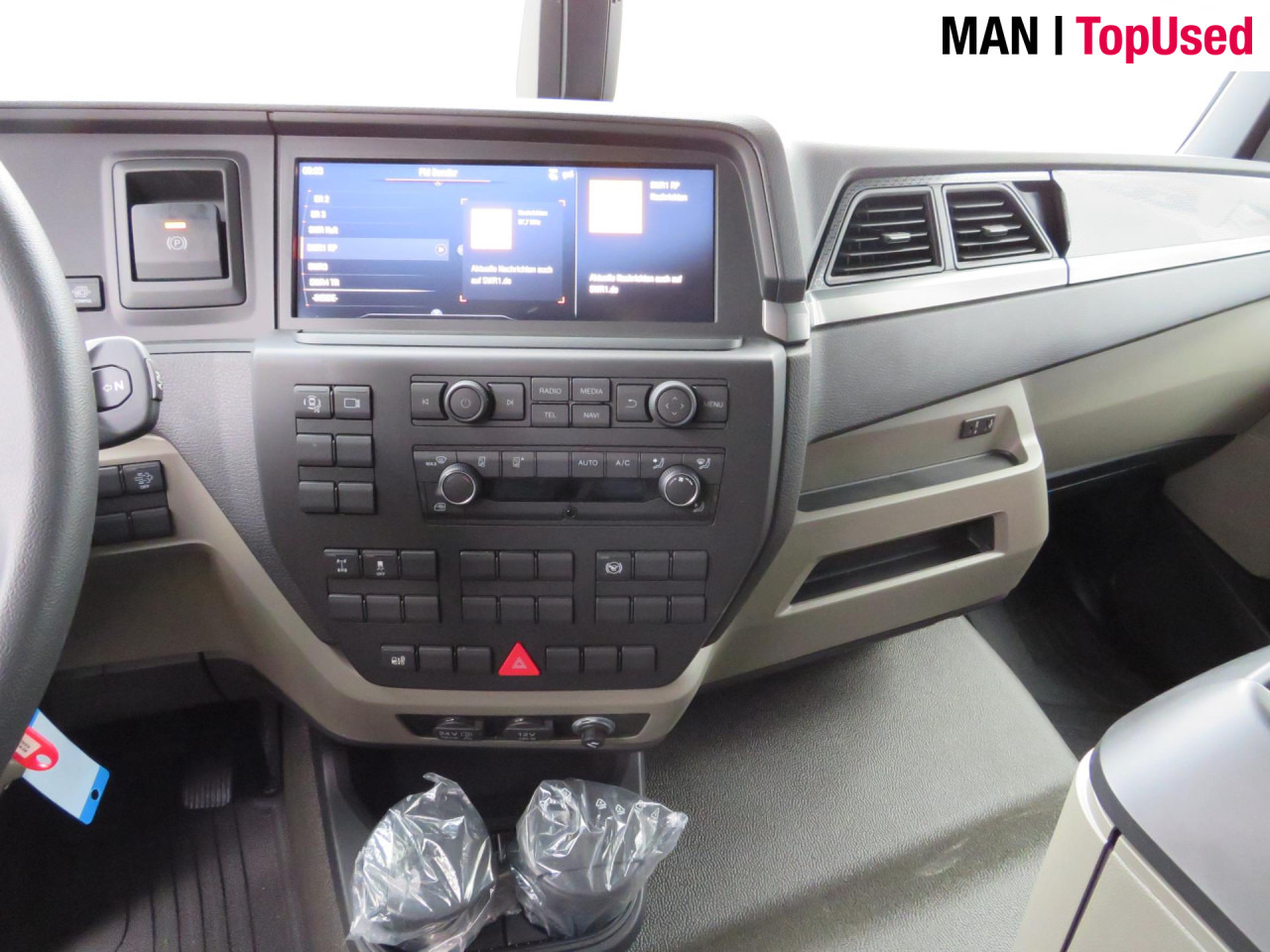 MAN TGL 12.250 4X2 BL VANTEC Koffer BÄR LBW Euro6 AHK - شاحنة مقفلة: صورة 5 MAN TGL 12.250 4X2 BL VANTEC Koffer BÄR LBW Euro6 AHK - شاحنة مقفلة: صورة 5