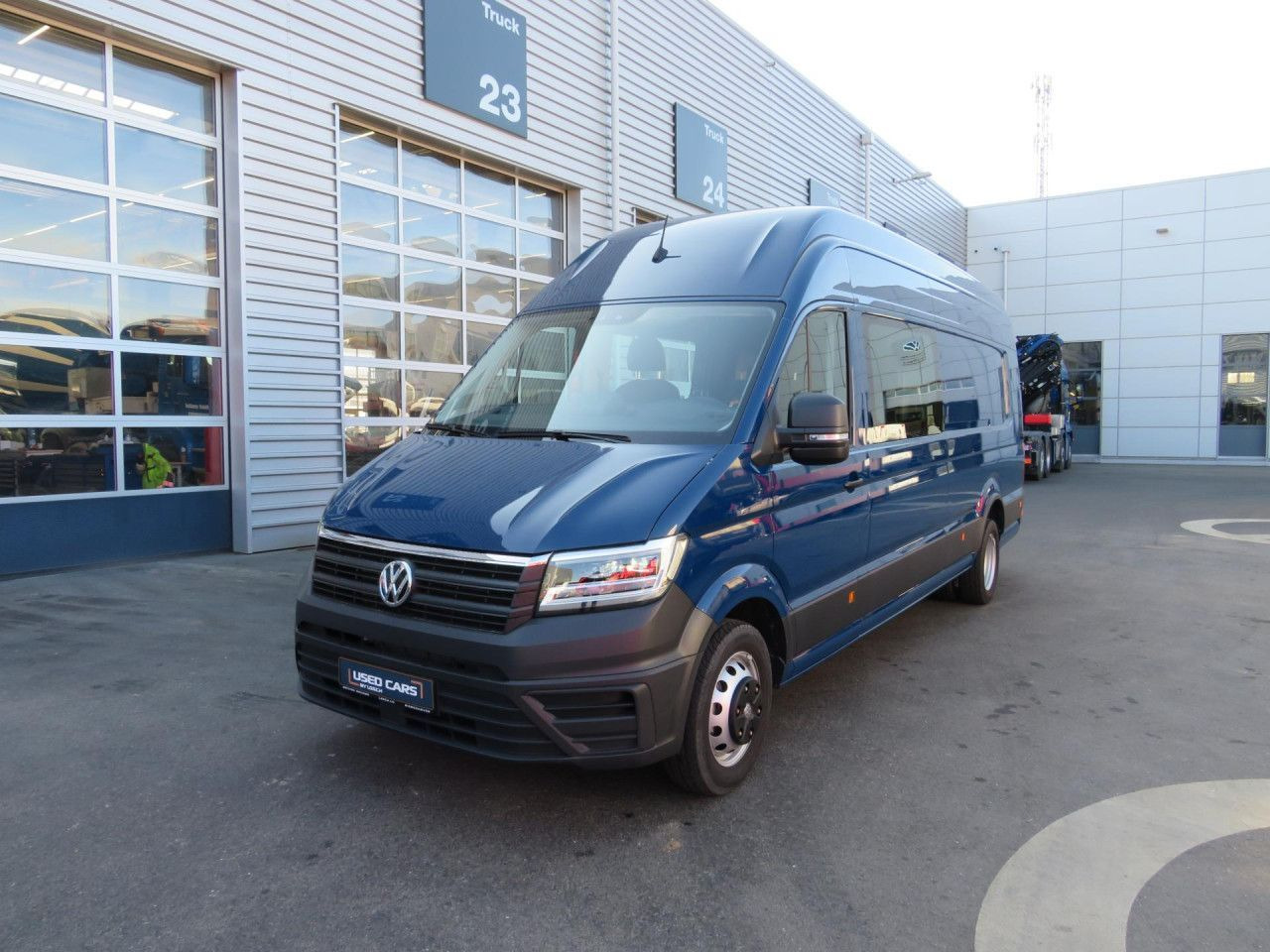 Volkswagen Crafter 55 Doka Extralang mit Superhochdach Volkswagen Crafter 55 L5 Superhochdach Doka Regalausbau AHK - فان, الشاحنات الصغيرة كابينة مزدوجة: صورة 2 Volkswagen Crafter 55 Doka Extralang mit Superhochdach Volkswagen Crafter 55 L5 Superhochdach Doka Regalausbau AHK - فان, الشاحنات الصغيرة كابينة مزدوجة: صورة 2