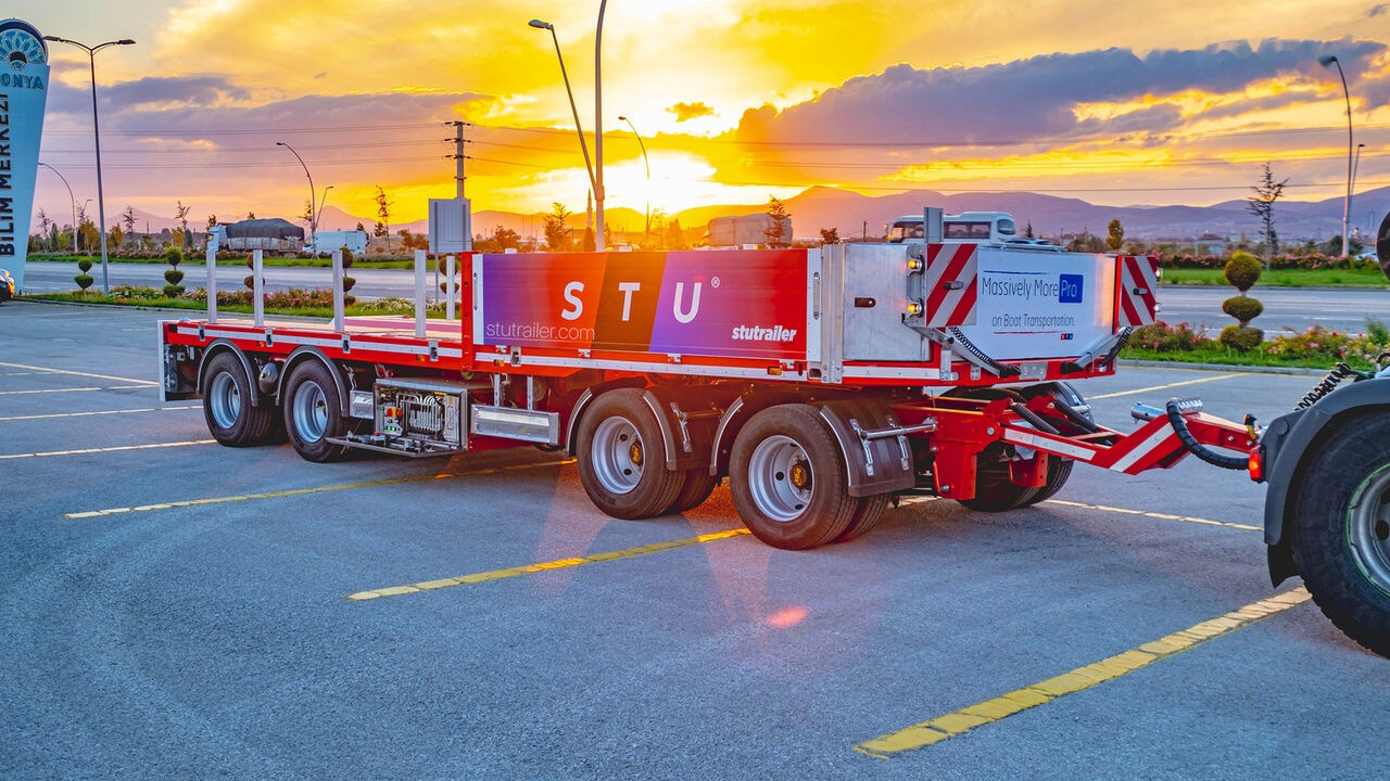 STU 3 Axle Boat Trailer / 4 Axle Yacht Carrier Trailer - مقطورة القارب: صورة 1 STU 3 Axle Boat Trailer / 4 Axle Yacht Carrier Trailer - مقطورة القارب: صورة 1