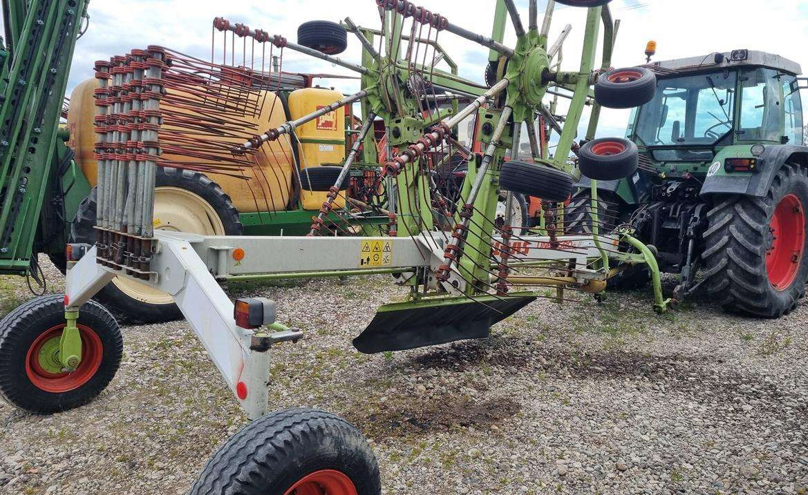 Claas Liner 680 - آلة تيبيس العشب/ آلة جمع العشب: صورة 3 Claas Liner 680 - آلة تيبيس العشب/ آلة جمع العشب: صورة 3