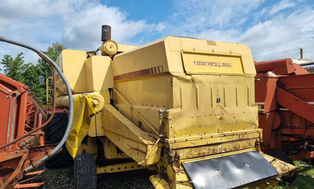 New Holland TX36 - حصادة موحَّدة: صورة 3 New Holland TX36 - حصادة موحَّدة: صورة 3