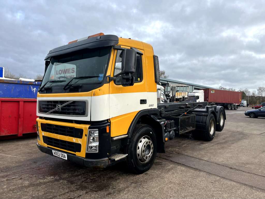 VOLVO FM9 260 6X2 - شاحنة هيكل كابينة: صورة 3 VOLVO FM9 260 6X2 - شاحنة هيكل كابينة: صورة 3