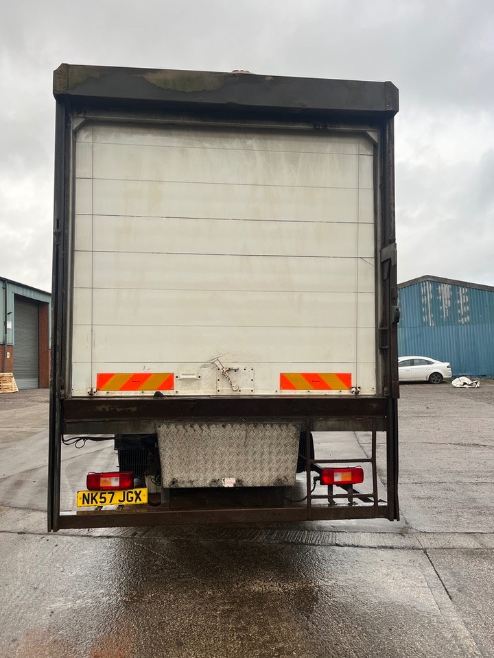 Volvo FM9 300 Euro 4 - شاحنة مغلقة الصندوق: صورة 4 Volvo FM9 300 Euro 4 - شاحنة مغلقة الصندوق: صورة 4