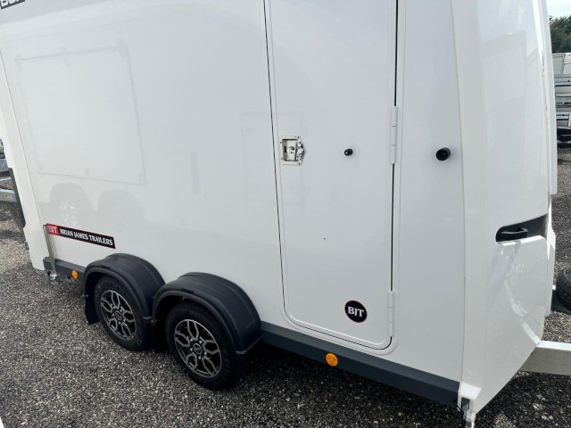 Brian James Box Van 600-3016-27-2-12-W, 3190 x 1580 x 2010 mm, 2,7 to. - مقطورة صندوق مغلق: صورة 3 Brian James Box Van 600-3016-27-2-12-W, 3190 x 1580 x 2010 mm, 2,7 to. - مقطورة صندوق مغلق: صورة 3