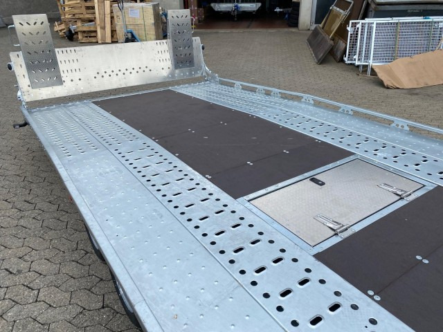 Brian James T Transporter, 231-5521-35-3-10, 5500 x 2100 mm, 3,5 to. kippbar mit Auffahrrampe - مقطورة شحن نقل السيارات: صورة 5 Brian James T Transporter, 231-5521-35-3-10, 5500 x 2100 mm, 3,5 to. kippbar mit Auffahrrampe - مقطورة شحن نقل السيارات: صورة 5