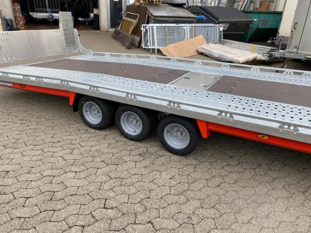 Brian James T Transporter, 231-6023-35-3-12, 6000 x 2380 mm, 3,5 to. kippbar mit Auffahrrampe - مقطورة شحن نقل السيارات: صورة 4 Brian James T Transporter, 231-6023-35-3-12, 6000 x 2380 mm, 3,5 to. kippbar mit Auffahrrampe - مقطورة شحن نقل السيارات: صورة 4