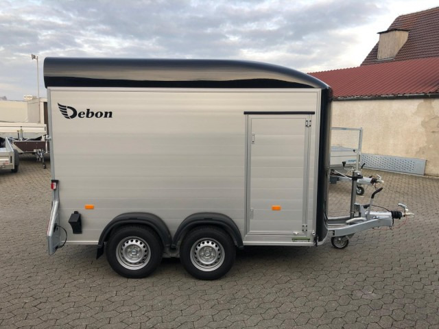 Cheval Liberte Debon Roadster 500 Alu + Türe 2600 kg, 100 km/h, 320x167x200cm - مقطورة صندوق مغلق: صورة 4 Cheval Liberte Debon Roadster 500 Alu + Türe 2600 kg, 100 km/h, 320x167x200cm - مقطورة صندوق مغلق: صورة 4