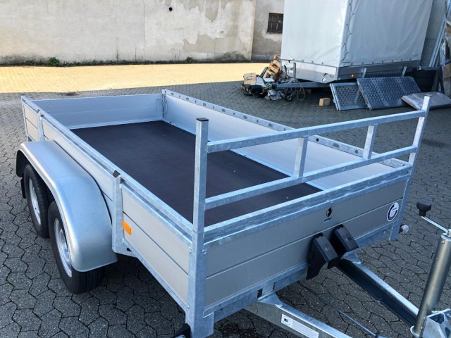 Hapert Azure L-2 Tieflader 3030 x 1490 x 370 mm, ZG 2,0 to. - مقطورة سيارة: صورة 4 Hapert Azure L-2 Tieflader 3030 x 1490 x 370 mm, ZG 2,0 to. - مقطورة سيارة: صورة 4