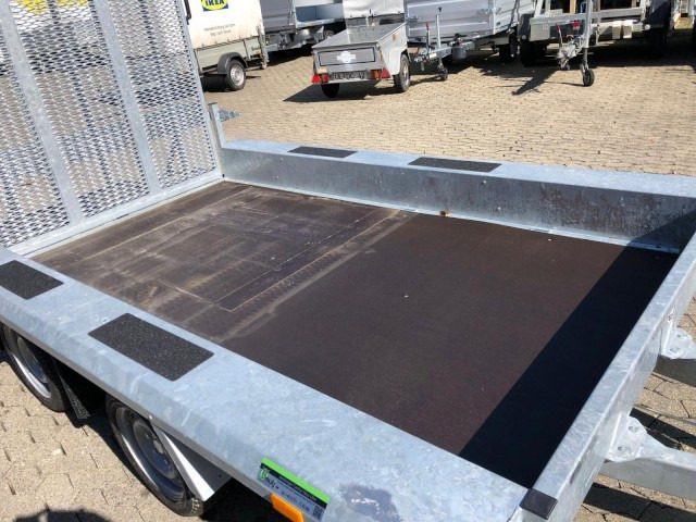 Hapert Indigo LF-2 3100 x 1640 x 200 mm, 3,0 to. Gitterrampe - مقطورة سيارة: صورة 4 Hapert Indigo LF-2 3100 x 1640 x 200 mm, 3,0 to. Gitterrampe - مقطورة سيارة: صورة 4