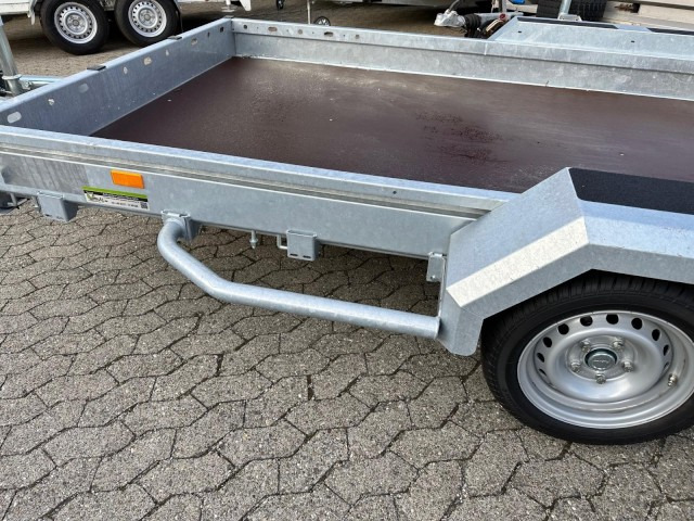 Hapert Indigo LF-2 4050 x 1790 x 200 mm, 3,5 to. - مقطورة سيارة: صورة 5 Hapert Indigo LF-2 4050 x 1790 x 200 mm, 3,5 to. - مقطورة سيارة: صورة 5