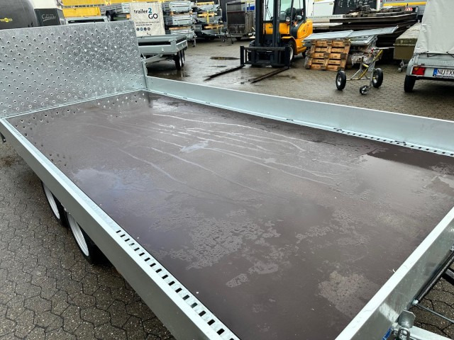 Humbaur Allcomfort MTKA 30 42 22 3,0 to. 4200x2180x200mm - مقطورة سيارة: صورة 3 Humbaur Allcomfort MTKA 30 42 22 3,0 to. 4200x2180x200mm - مقطورة سيارة: صورة 3