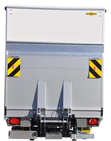 Humbaur Hebebühnenanhänger HT 35 42 22, 3,5 to. 4170 x 2175 x 2100 mm - عربة مقطورة: صورة 4 Humbaur Hebebühnenanhänger HT 35 42 22, 3,5 to. 4170 x 2175 x 2100 mm - عربة مقطورة: صورة 4