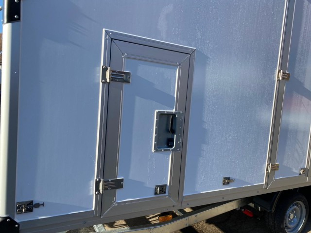 Humbaur MTKB 35 57 24-22 3,5 to. 5726 x 2334 x 2086 mm, 100 km/h - مقطورة شحن نقل السيارات: صورة 4 Humbaur MTKB 35 57 24-22 3,5 to. 5726 x 2334 x 2086 mm, 100 km/h - مقطورة شحن نقل السيارات: صورة 4