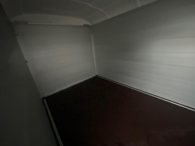 Humbaur Poly-Alu Koffer HKPA 153217, 1,5 to. 100 km/h, 3280 x 1770 x 1800 mm - مقطورة صندوق مغلق: صورة 3 Humbaur Poly-Alu Koffer HKPA 153217, 1,5 to. 100 km/h, 3280 x 1770 x 1800 mm - مقطورة صندوق مغلق: صورة 3