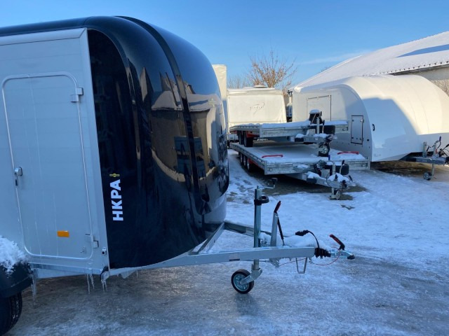 Humbaur Poly-Alu Koffer HKPA 203217, 2,0 to. 100 km/h, 3280 x 1770 x 1800 mm - مقطورة صندوق مغلق: صورة 2 Humbaur Poly-Alu Koffer HKPA 203217, 2,0 to. 100 km/h, 3280 x 1770 x 1800 mm - مقطورة صندوق مغلق: صورة 2