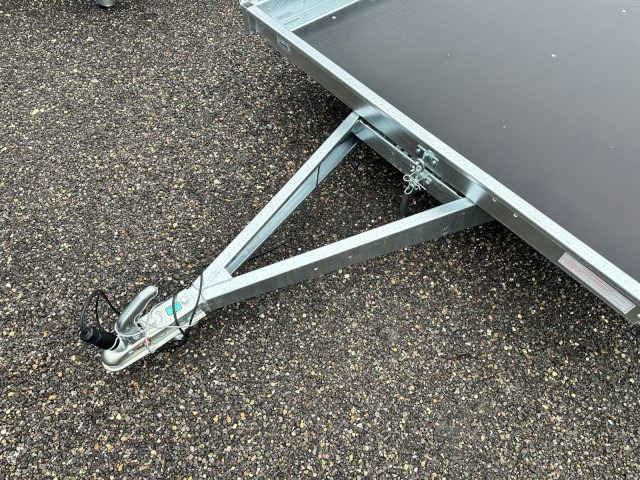 Neptun GN151, N7-255 multi, 750 kg 2550 x 1660 x 100 mm - مقطورة سيارة: صورة 2 Neptun GN151, N7-255 multi, 750 kg 2550 x 1660 x 100 mm - مقطورة سيارة: صورة 2
