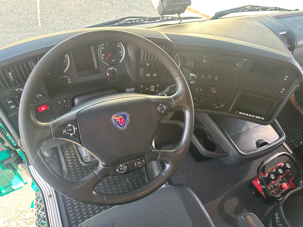SCANIA R 480 6x2 Palfinger 16502 - شاحنات مسطحة, شاحنة كرين: صورة 4 SCANIA R 480 6x2 Palfinger 16502 - شاحنات مسطحة, شاحنة كرين: صورة 4
