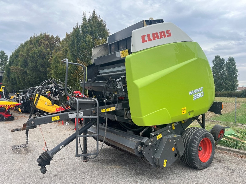 Claas Variant 380 - مكنة: صورة 4 Claas Variant 380 - مكنة: صورة 4