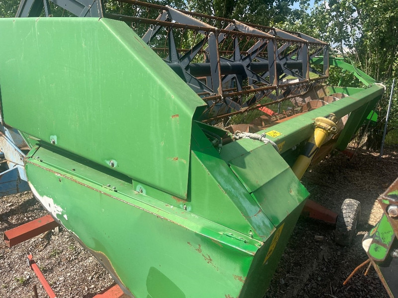 حصادة موحَّدة John Deere 2058: صورة 16 حصادة موحَّدة John Deere 2058: صورة 16