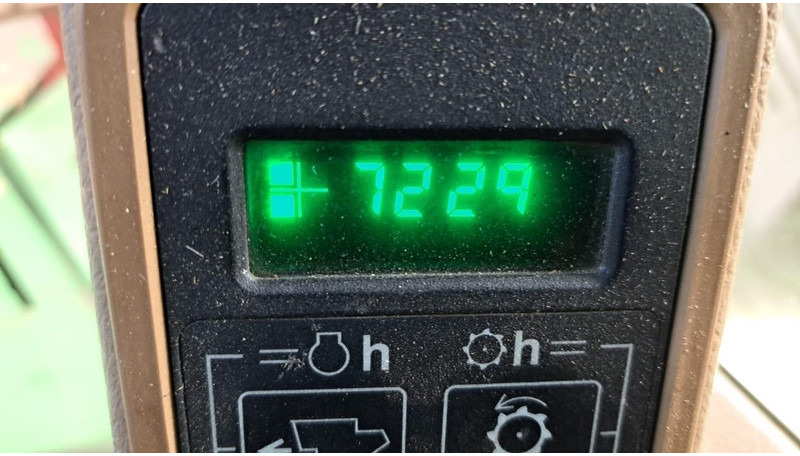 حصادة موحَّدة John Deere 2058: صورة 17 حصادة موحَّدة John Deere 2058: صورة 17