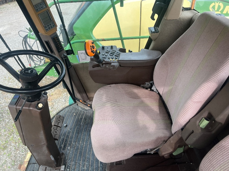 John Deere 7700 - حصادة الأعلاف: صورة 5 John Deere 7700 - حصادة الأعلاف: صورة 5