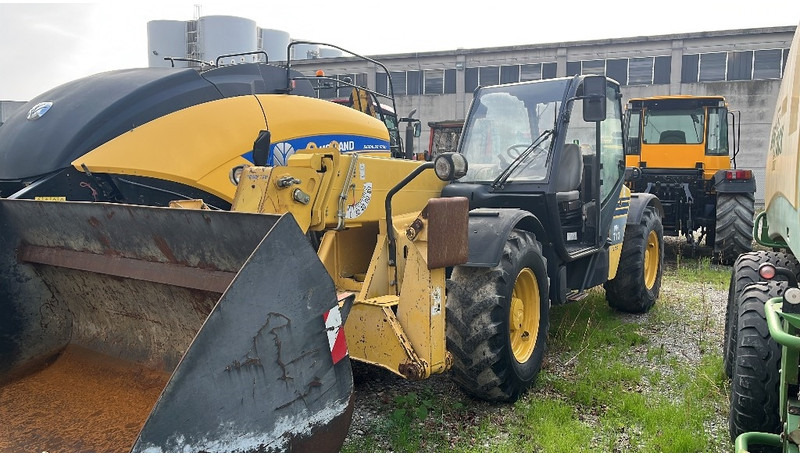 Komatsu WH 713 - رافعة تلسكوبية: صورة 3 Komatsu WH 713 - رافعة تلسكوبية: صورة 3