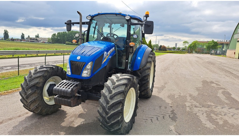 New Holland T 4.105 - جرار: صورة 3 New Holland T 4.105 - جرار: صورة 3