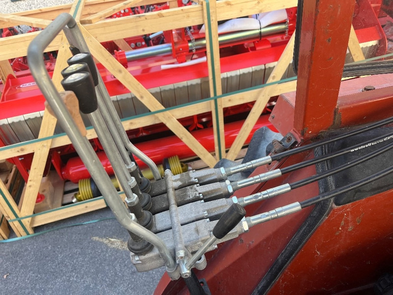 ORSI River 451 Vip - جزازة رافعة: صورة 5 ORSI River 451 Vip - جزازة رافعة: صورة 5