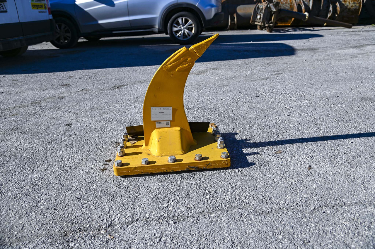 BAT BR02 - ريبر - حفارة: صورة 5 BAT BR02 - ريبر - حفارة: صورة 5