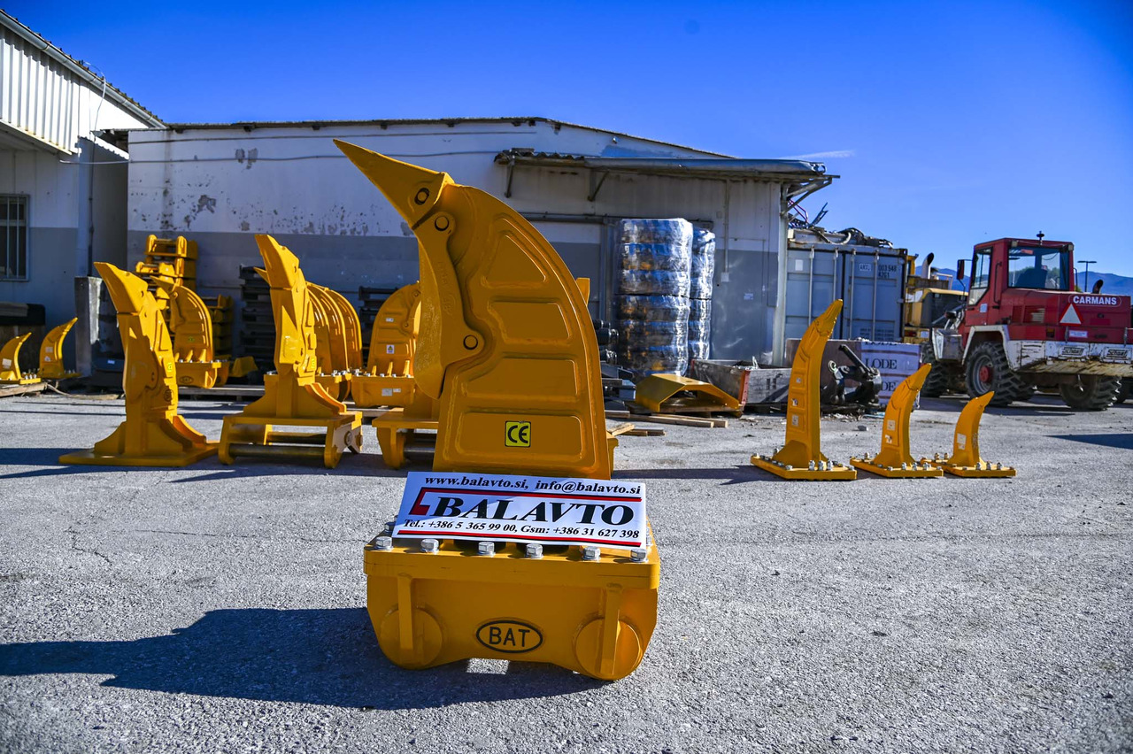 BAT BR08 - ريبر - حفارة: صورة 1 BAT BR08 - ريبر - حفارة: صورة 1