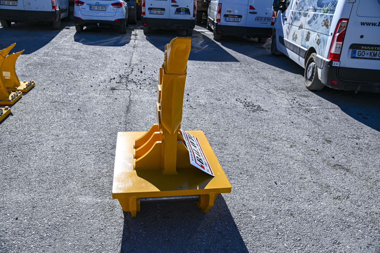 BAT BR10 - ريبر - حفارة: صورة 4 BAT BR10 - ريبر - حفارة: صورة 4