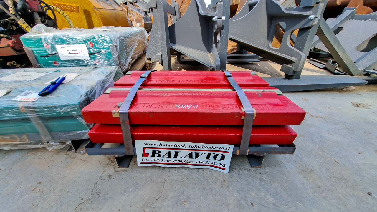 Blow bar Rubble Master RM90 for crusher - قطع غيار - كسارة: صورة 3 Blow bar Rubble Master RM90 for crusher - قطع غيار - كسارة: صورة 3