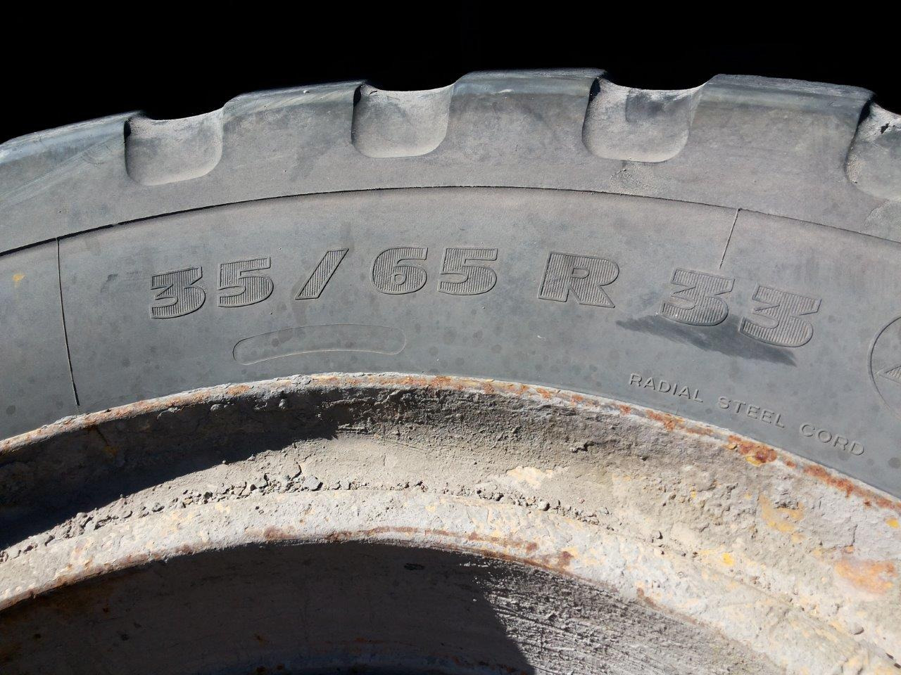 Caterpillar 988B - عجلات - آلات البناء: صورة 2 Caterpillar 988B - عجلات - آلات البناء: صورة 2