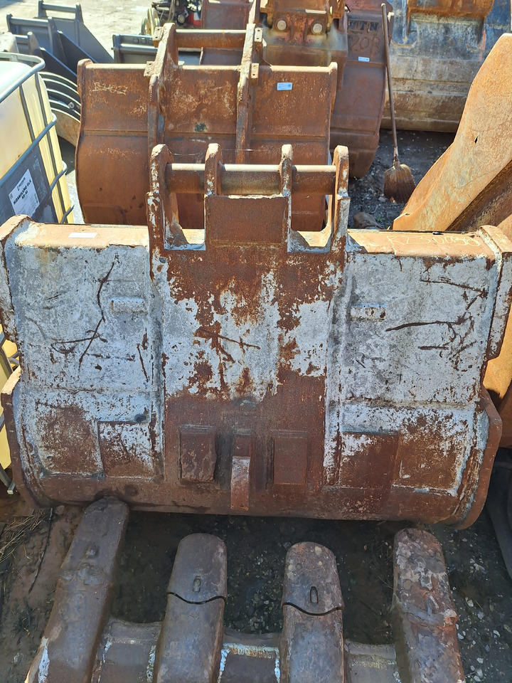 Digging bucket 1300 mm Volvo S1 - بكت حفار: صورة 1 Digging bucket 1300 mm Volvo S1 - بكت حفار: صورة 1