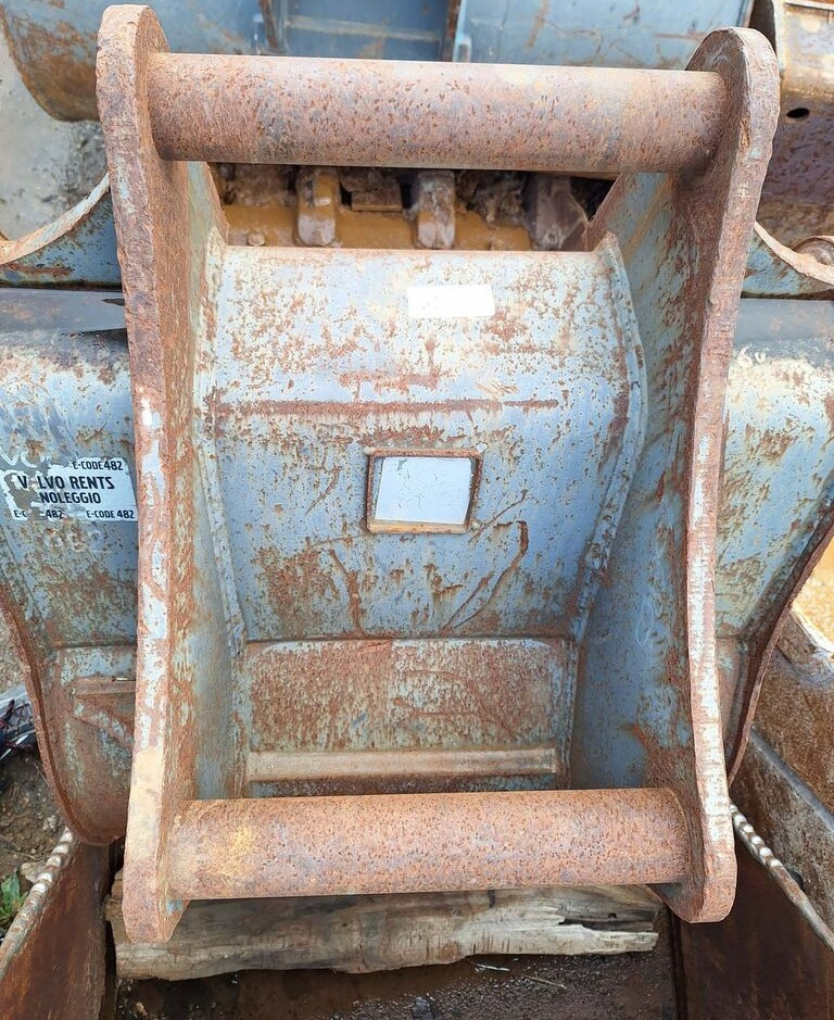 Digging bucket 800 mm Volvo S60 - بكت حفار: صورة 2 Digging bucket 800 mm Volvo S60 - بكت حفار: صورة 2