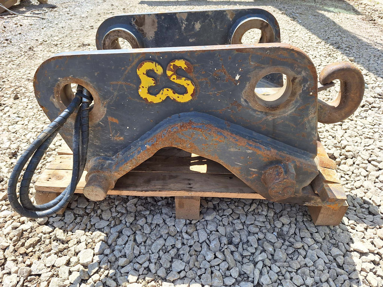 Eurosteel HCWG3 Verachtert - قارنة توصيل هيدروليكي - آلات البناء: صورة 1 Eurosteel HCWG3 Verachtert - قارنة توصيل هيدروليكي - آلات البناء: صورة 1