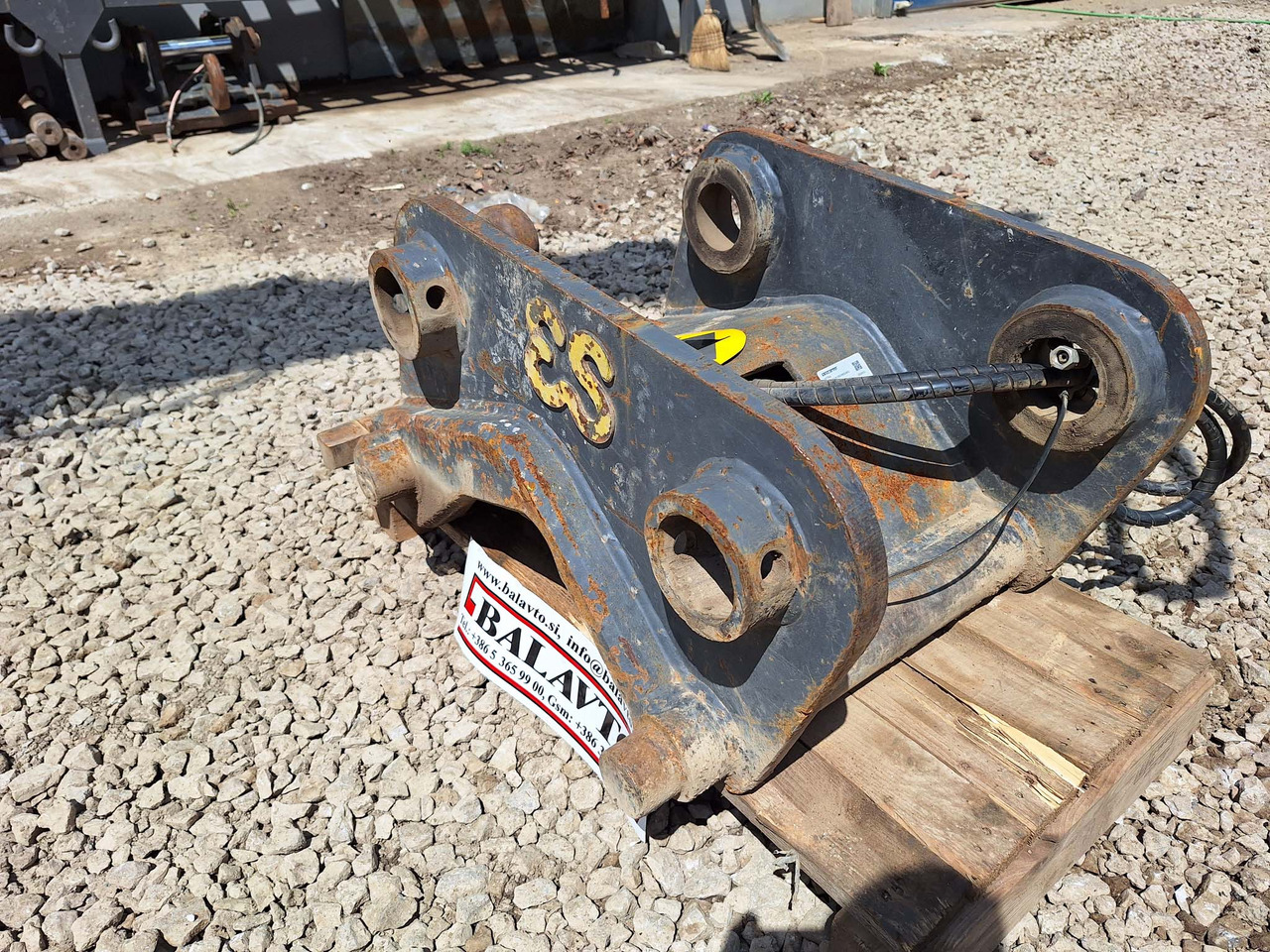 Eurosteel HCWG3 Verachtert - قارنة توصيل هيدروليكي - آلات البناء: صورة 2 Eurosteel HCWG3 Verachtert - قارنة توصيل هيدروليكي - آلات البناء: صورة 2