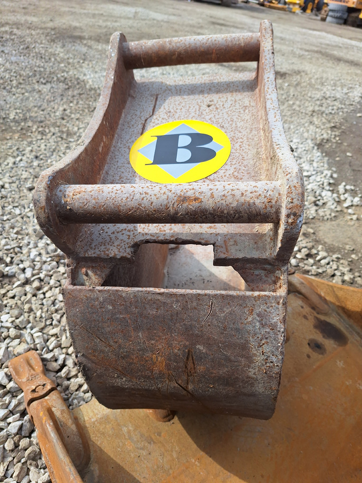Lannen trenching bucket 400 mm - بكت حفار: صورة 3 Lannen trenching bucket 400 mm - بكت حفار: صورة 3
