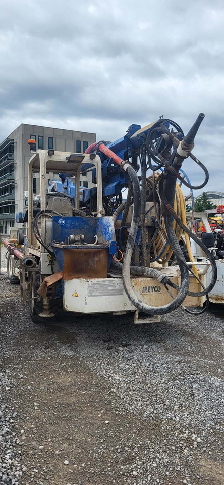 Meyco Potenza shotcrete machine - معدات الخرسانة: صورة 3 Meyco Potenza shotcrete machine - معدات الخرسانة: صورة 3