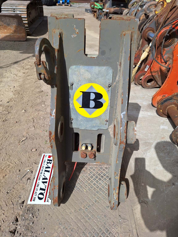 SMP hydraulic Volvo S1 - قارنة توصيل هيدروليكي - آلات البناء: صورة 2 SMP hydraulic Volvo S1 - قارنة توصيل هيدروليكي - آلات البناء: صورة 2