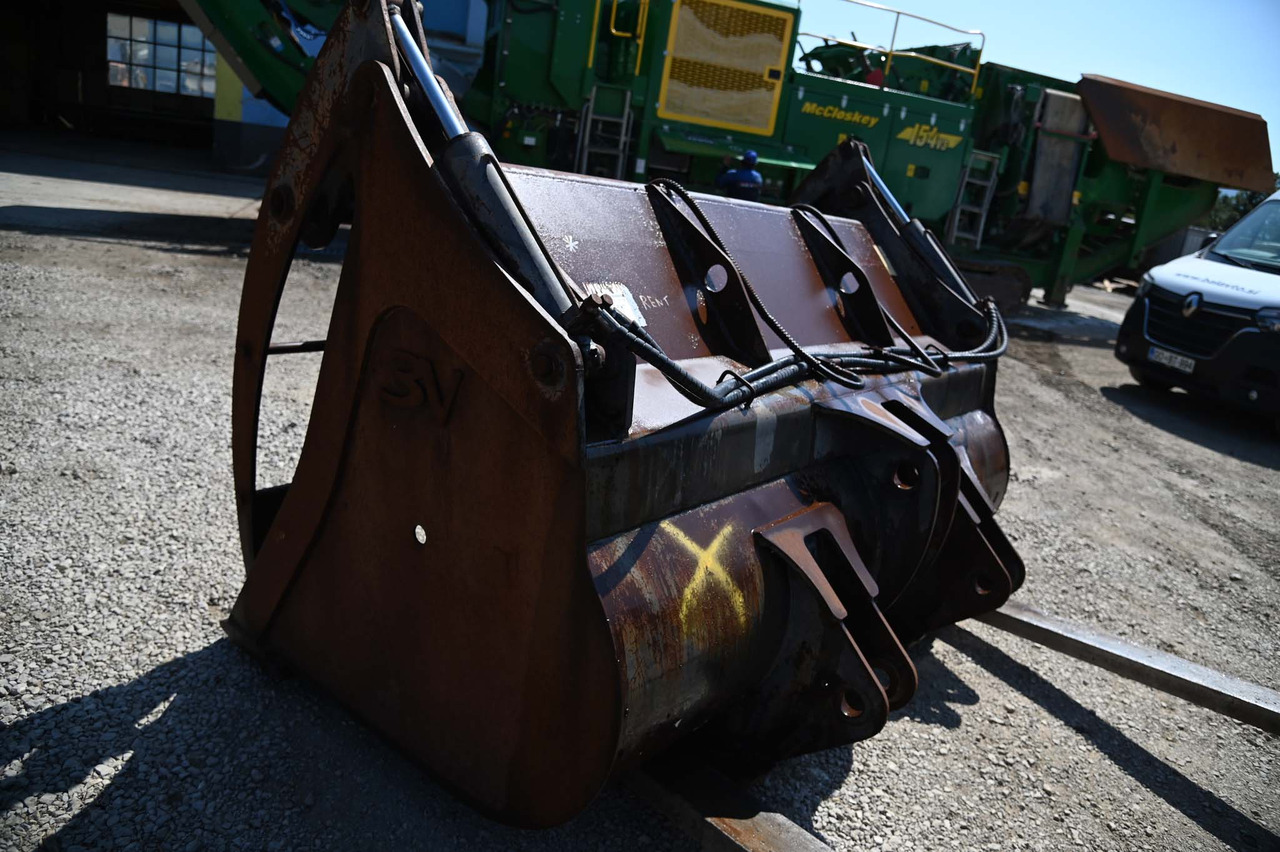 TREVI BENNE loader bucket 2500 mm - بكت شيول: صورة 4 TREVI BENNE loader bucket 2500 mm - بكت شيول: صورة 4
