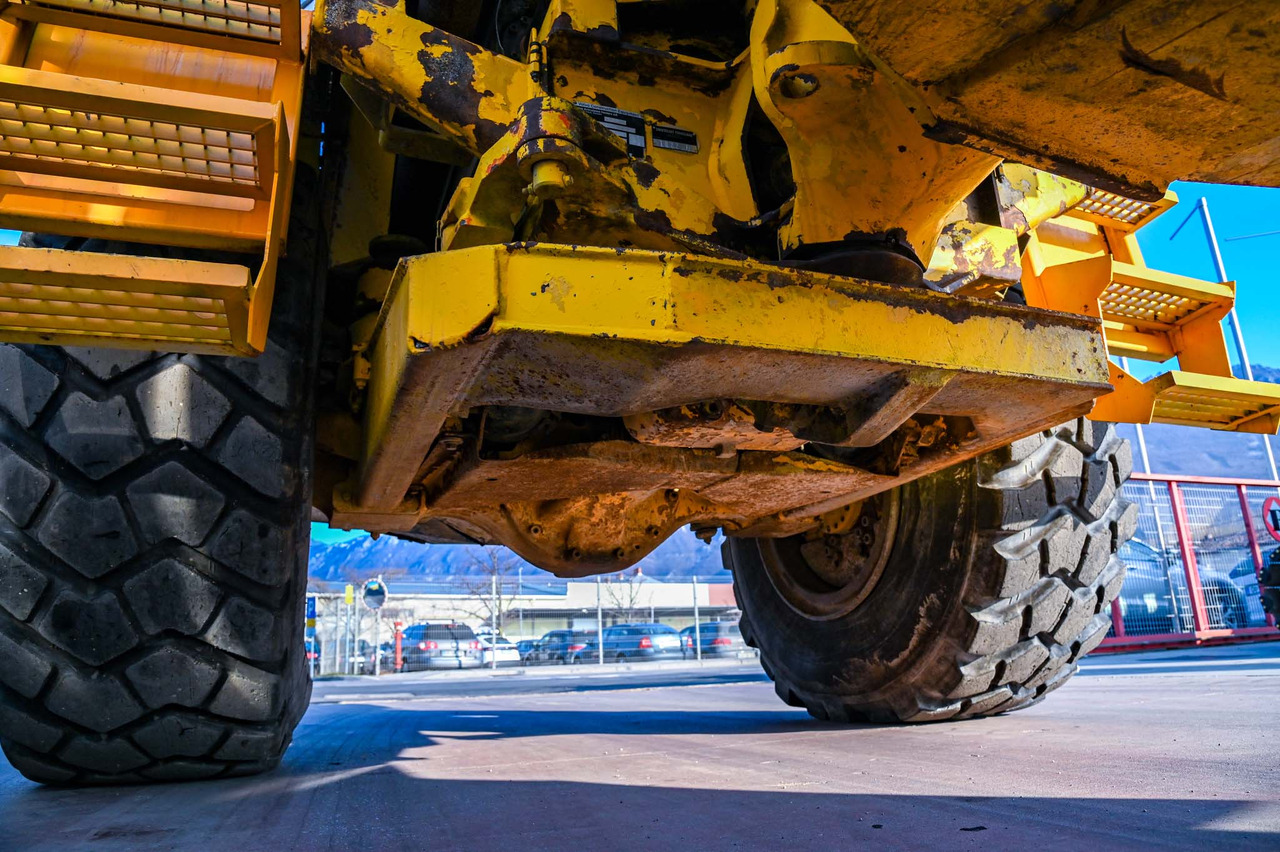 شاحنة خلاطة خرسانة VOLVO A25C 6X6: صورة 25 شاحنة خلاطة خرسانة VOLVO A25C 6X6: صورة 25